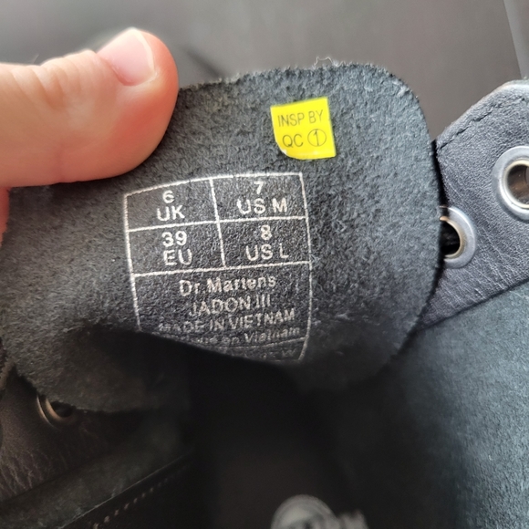 Doc Martens Jadon III platforms size 7 W - Picture 8 of 8